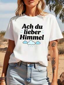 Camiseta de manga corta para mujer con adornos de nubes de dibujos animados, fuentes vivaces y redondeadas, que crean un ambiente alegre y enérgico. Un top casual para el día a día. - Blanco - Ver 7