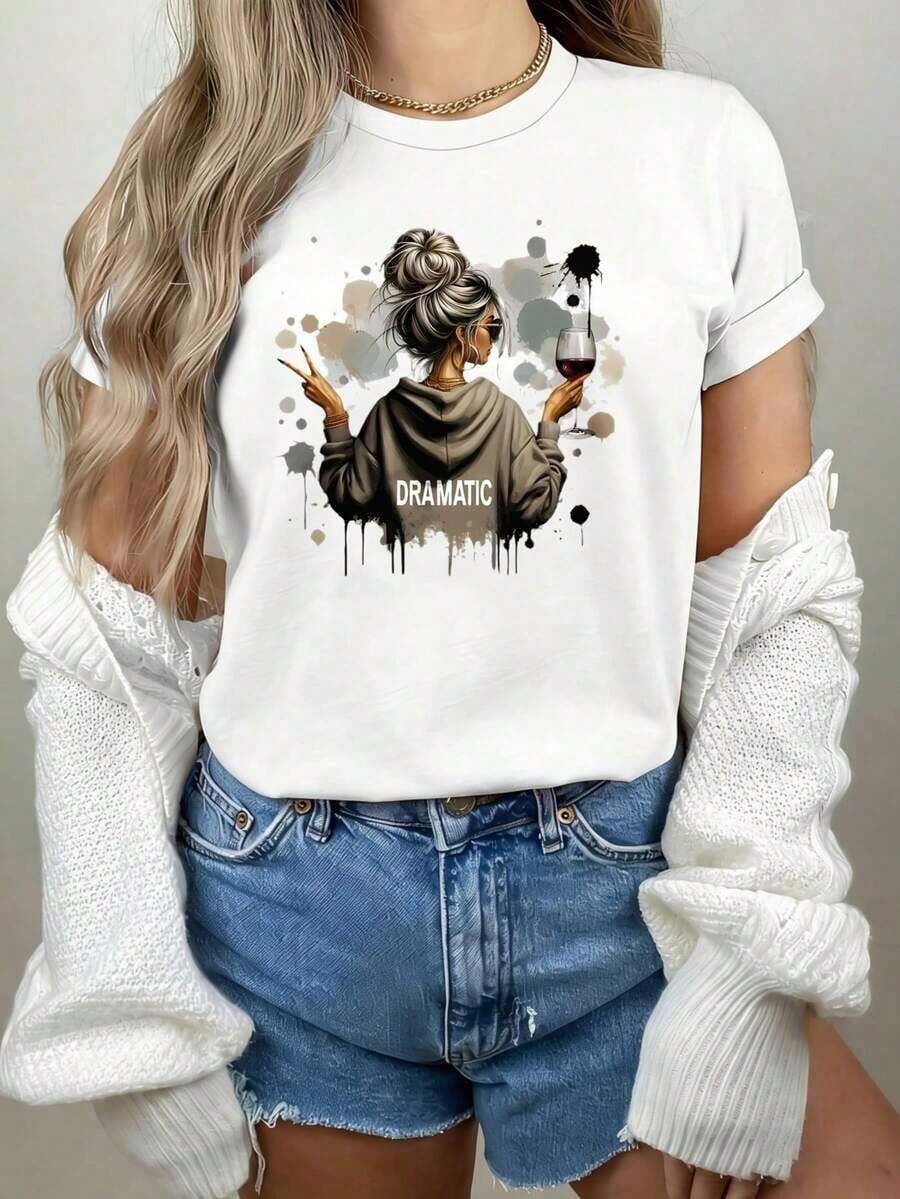 New Arrival 2026 - Women's Casual Graphic Print T-Shirt - Dramatic Design With Wine Glass And Clouds, Loose Fit, Short Sleeve, Brown Strap Detail, Perfect For Spring, Summer And Autumn, Casual Summer Wear, Relaxed Fit T-Shirt, Soft Fabric Texture, Breathable, 100% Cotton, Women's Everyday Graphic T-Shirt. - 白色 - 查看 1