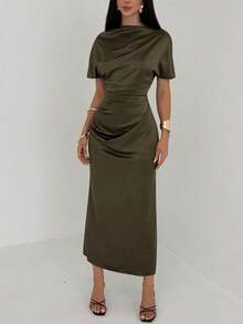 Vestido largo elegante de unicolor con cintura fruncida y plisado, adecuado para fiestas y salidas - Verde Oliva - Ver 4