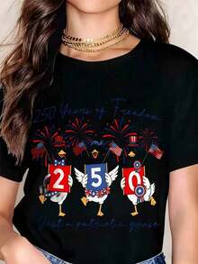 Women's Casual Short Sleeve T-Shirt, White, With Patriotic Print Of Geese, Flags And Fireworks, "250 Years Of Freedom", For Independence Day Celebration. - 黑色 - 查看 7