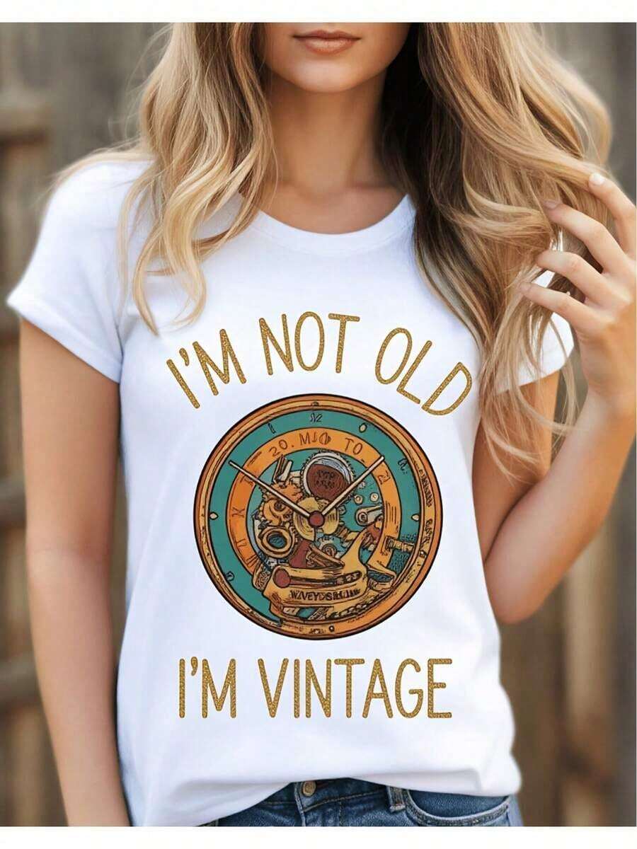 ComfortableCamiseta de mujer estilo vintage con diseño de reloj para uso casual y celebración de cumpleaños. Camiseta de mujer 2D, diseño casual holgado, ligeramente extendida. Camiseta de manga corta para mujer, estilo básico para uso interior y exterior. - Blanco - Ver 1