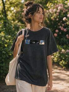 大码女式复古水洗蓝花卉黑猫印花圆领T恤，休闲百搭短袖上衣，春夏猫咪主题服饰，适合日常穿着、校园风和复古风穿搭 - 黑色 - 查看 6