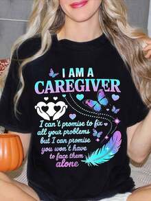 Camiseta de manga corta con diseño de mariposa, corazón y pluma para cuidadoras, cuello redondo, estilo casual para uso diario y como regalo para cuidadoras y seres queridos. Tela de algodón, lavable a máquina, blusa casual para mujer, adecuada para ocasiones informales. - Negro - Ver 6