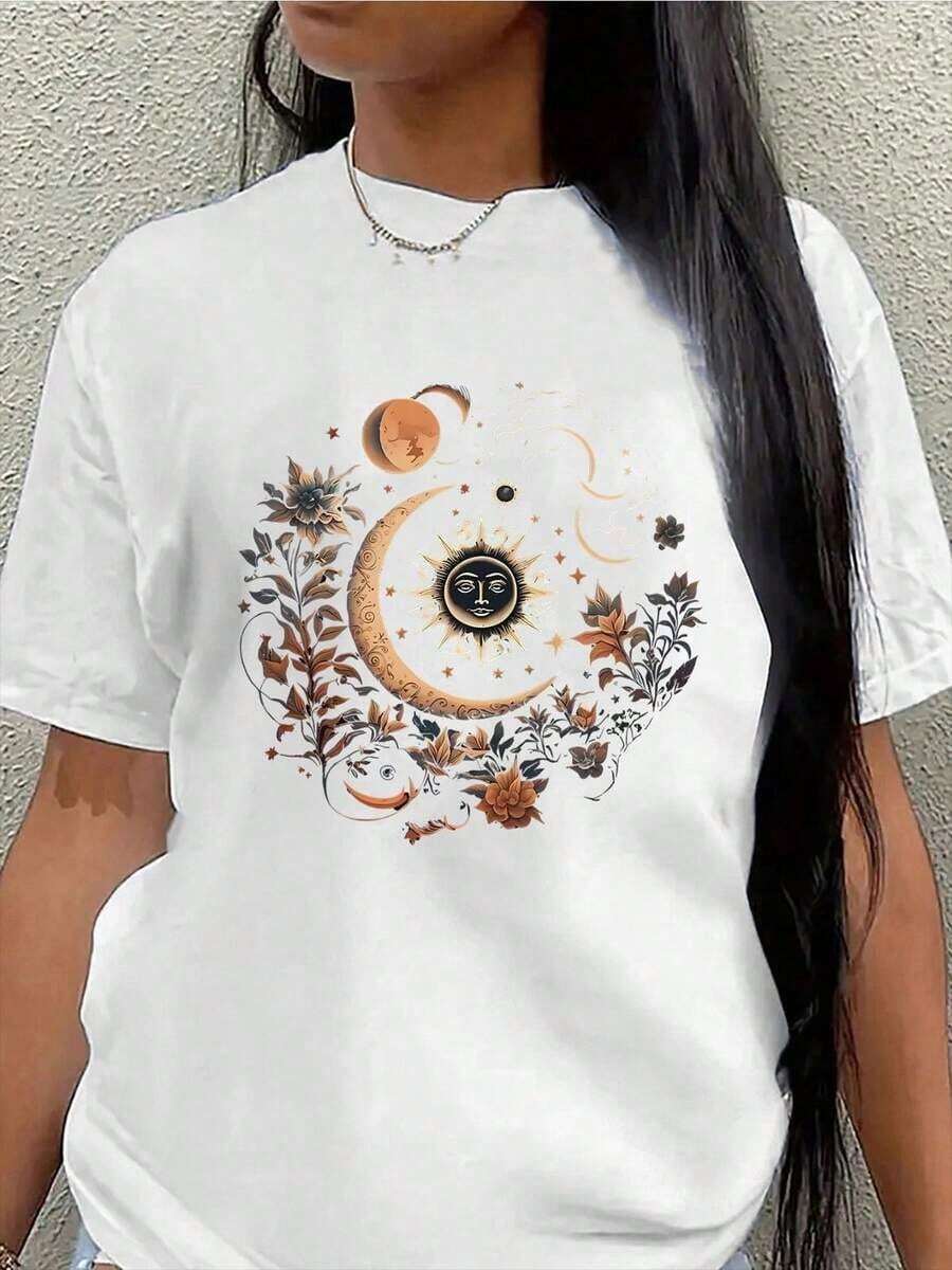 Camiseta de manga corta, ligera y duradera, con cuello redondo, diseñada con motivos de luna y sol, perfecta para salidas informales en casa o en una cafetería, adornada con un patrón floral y arte celestial en colores terrosos. Camiseta casual de talla estándar para mujer, transpirable, ligera, de manga corta. Blusas para mujer casual. - Blanco - Ver 1