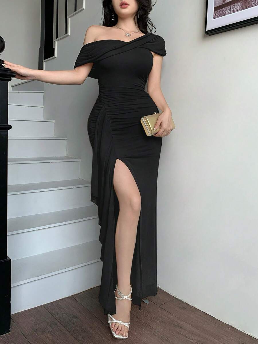 abyoxi 女士黑色露肩无袖褶皱高开衩鱼尾连衣裙,优雅、时尚、迷人、浪漫,适合派对、约会、正式晚宴、情人节等场合,春夏修身鱼尾连衣裙 - 黑色 - 查看 1