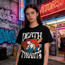 Camiseta de algodón puro para mujer con un revolucionario diseño de conejo, camiseta negra de algodón puro estampada, ropa urbana estilo Y2K, adecuada para expresar posturas políticas y usar por la noche. - Negro - Ver 1