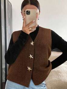 Chaleco de punto con cuello en V, unicolor, decoración de hebilla metálica de estrella de cinco puntas, informal - Marrón - Ver 1