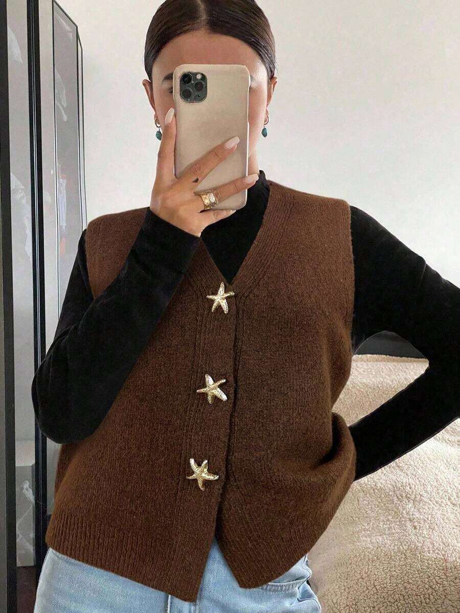 Chaleco de punto con cuello en V, unicolor, decoración de hebilla metálica de estrella de cinco puntas, informal - Marrón - Ver 1