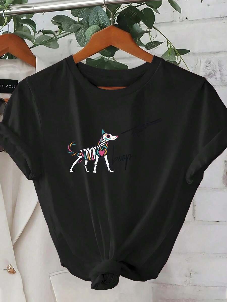 ¡Oferta por tiempo limitado, unidades limitadas, relámpago! Camisas casuales para mujer, camisetas de poliéster para mujer, camisas elegantes.Novedad Verano 2026, Camiseta Estampado Perro Esqueleto Colorido, Moda Primavera-Verano Elegante y Cute, Estilo Casual Coreano, Top Camiseta - Negro - Ver 1