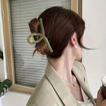 Minimalist Fashion Hair Claw, Random Color - Fashion Large Hair Clip, Elegant Updo Accessory, New Hair Claw, High Value-For-Money Back Of Head Hair Clip, Hair Accessory, High Ponytail Hair Clip, Summer Decoration, Jewelry, Holiday Gift. - Multicolor - View 4