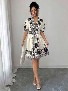 Conjunto de vestido corto de manga corta con cintura ceñida y estampado floral azul y blanco, elegante y romántico para vacaciones, primavera/verano - Multicolor - Ver 3