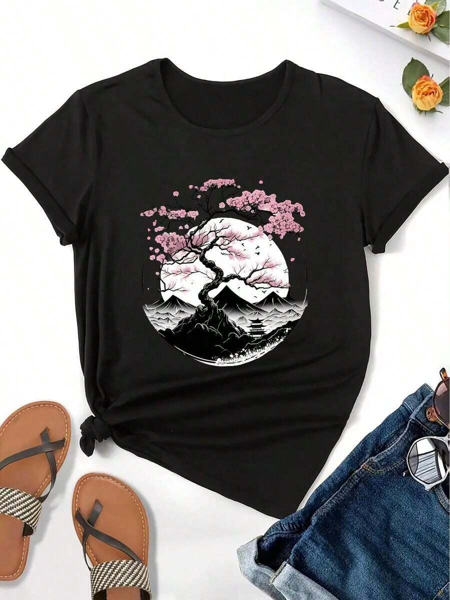 Camiseta única y moderna con diseño de árbol de cerezo y paisaje montañoso estilo y2k ideal para expresar tu personalidad y amor por la naturaleza perfecta para cualquier ocasión y destacar entre la multitud. Disponible en talla única para un ajuste cómodo y versátil. - Negro - Ver 1