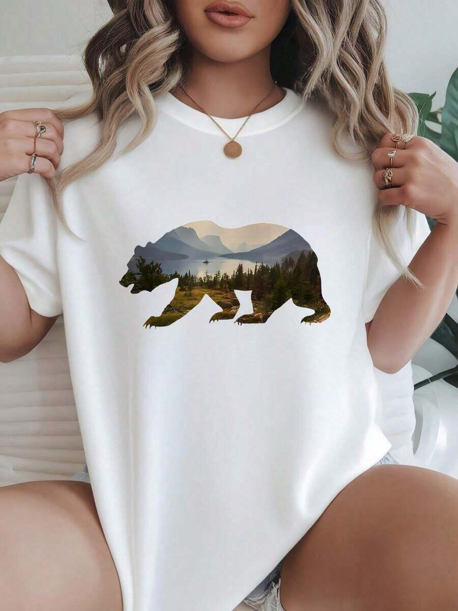 Camiseta de Mujer Casual con Cuello Redondo, Opciones en Blanco y Negro, Estampado Gráfico de Oso y Paisaje, Camisetas para Uso Diario, Tops de Verano, Camisetas Gráficas, Conjuntos de Verano para Mujer, Camisetas Cortas para Mujer, Tops Vintage de Algodón, Ropa Linda para Mujer, Playera Holgada para Mujer - Blanco - Ver 1