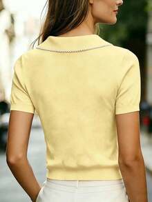Blusa de punto de manga corta con cuello, lazo delantero y ajuste ceñido, en color block negro y blanco, para primavera/verano - Amarillo - Ver 2