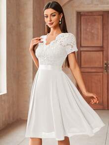 MIUSOL Đầm xòe bằng chiffon thanh lịch, cổ chữ V, họa tiết ren hoa và gấu xếp ly, thích hợp cho khách dự đám cưới, dạ hội, kỳ nghỉ, lễ tốt nghiệp, màu trắng mùa hè. - trắng - Xem 5