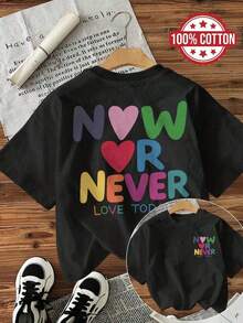 Últimos estilos de SimpieAndVersatileDesign: Camiseta de manga corta con cuello redondo y estampado a doble cara, con un diseño vibrante que presenta corazones y la frase "OR NEVERCottno". Estilo casual de algodón para el hogar, uso diario, vacaciones, verano, ropa Y2k, moda, estilo casual, deportivo y relajado, tallas grandes, ropa de algodón para mujer, top para mujer, 100% algodón, camiseta de algodón. - Negro - Ver 1