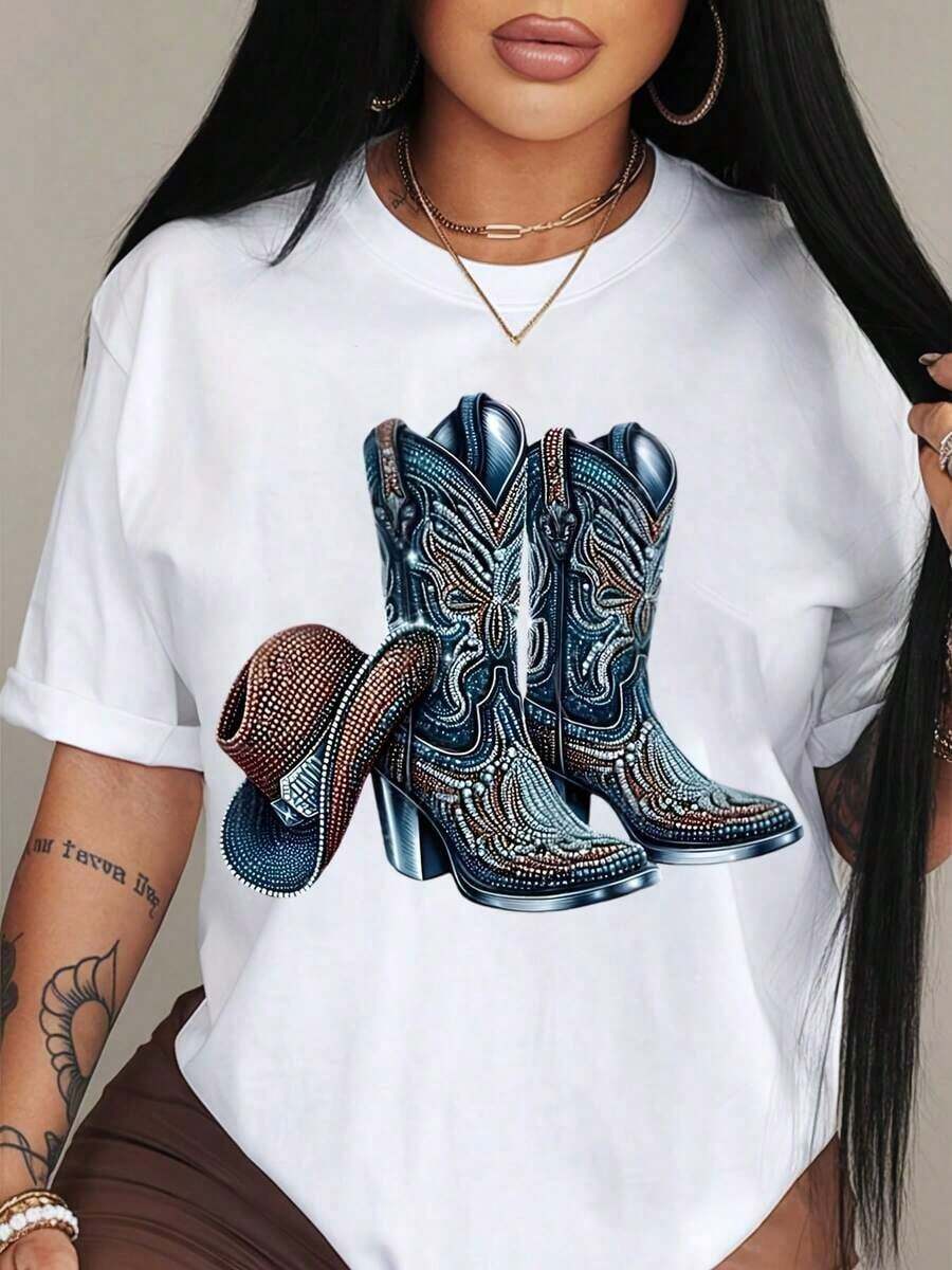 100% Pure Cotton, Women's T-Shirt With Western Style Cowboy Boots, Floral Design And Intricate Blue Embroidery, Ideal For Rodeos And Festivals, Suitable For Birthdays, Halloween, Thanksgiving, Christmas, Ideal Gifts For Friends And Family, Suitable For All Seasons, Plus Size Women's Clothing. - 白色 - 查看 1
