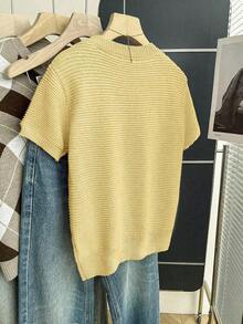 2026Franclia New Women's Sweet And Cute Pink Casual Knit Sweater With Bow, Short Sleeve Baby Pink Bow Blouse For Spring/Summer, Cute Knit Blouses With Bow For Women - 淺黃色 - 查看 2