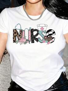 Elegante Camiseta de Manga Corta con Estampado de Enfermera y Cuello Redondo - Ropa Casual de Otoño y Primavera para Mujer - Top Suave, Transpirable y de Corte Relajado para Uso Diario Adecuado como regalo. playera de mujer. blusas>elegantes. boho chic,Top de mujer suave, transpirable y cómodo, ideal para primavera, verano y otoño, perfecto para vacaciones, viajes y uso diario. - Blanco - Ver 1