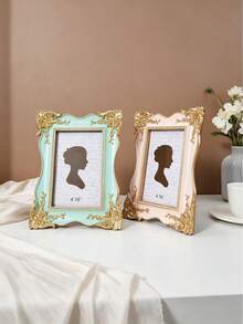 Marco de exhibición de escritorio estilo barroco, marco decorativo rectangular con patrón floral y colorido, para exhibición de fotos en el hogar. Adecuado para decoración de bodas, celebraciones de aniversario, regalos y accesorios fotográficos. Es un elegante artículo de decoración del hogar para el dormitorio, la sala de estar y los regalos de boda, adecuado para la decoración de la habitación, la decoración del hogar, la decoración de cumpleaños, la decoración de la cocina, la decoración de la sala de estar, así como para regalos y decoración de fiestas. - marco de fotos - Ver 3