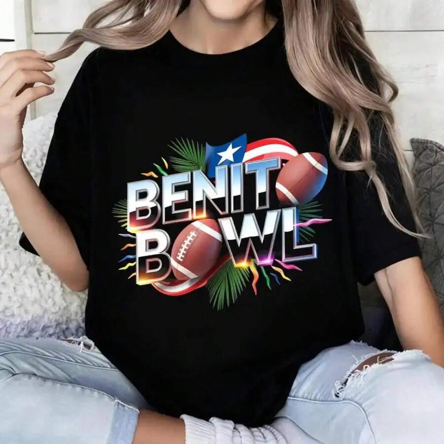 Camiseta negra 100% algodón con estampado del Bowl de Benito y la bandera estadounidense para fanáticos del deporte y uso casual. - Negro - Ver 1
