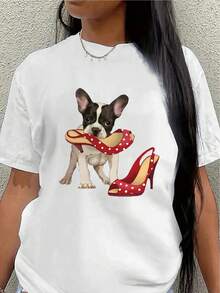 Camiseta de manga corta de poliéster, decorada con un patrón de Bulldog Francés y zapatos rojos de tacón alto, ligera y duradera, adecuada para uso casual en casa o en restaurantes, cómoda y ajustada para el uso diario. - Blanco - Ver 1