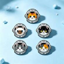1PC Cute Astronaut Helmet Cat Enamel Pin - Featuring 5 Breeds Of Kittens In Space Helmets With "GR‑64" Mark, Durable Metal Base & Black Outline, Metal Lapel Brooches For Cat Lovers & Space Fans, Daily Wear Or Gifting, Whimsical Outer‑Space‑Themed Fashion Accessory - Multicolor - View 5