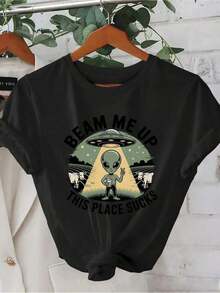Camiseta única y divertida con diseño de alienígena y ovni ideal para amantes de la cultura y2k destaca su originalidad y humor perfecto para cualquier ocasión y regalo especial atrévete a lucirla y ser el centro de atención - Negro - Ver 1