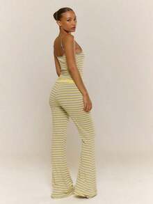 Conjunto de top de tirantes a rayas y pantalón acampanado con doblez, coordinado en color amarillo para primavera y verano, vacaciones, uso casual y diario, estilo lindo y de Y2K - Multicolor - Ver 4