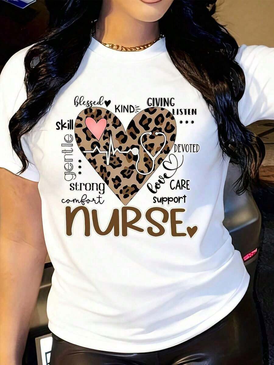 Short-Sleeved T-Shirt With A Round Neck, Leopard Print Heart Design, And A Nurse Motif. Suitable As A Gift. Women's T-Shirt. Elegant Blouses. Boho Chic Style. Soft, Breathable, And Comfortable Women's Top, Ideal For Spring, Summer, And Autumn, Perfect For Vacations, Travel, And Everyday Wear. - 白色 - 查看 1