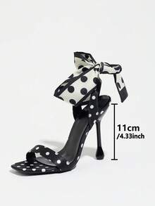 Giày sandal nữ màu đen satin chấm bi, quai nơ, gót vuông, mũi nhọn, quai ngang mắt cá chân, giày cao gót thanh lịch, dép da PU mềm mại, thích hợp cho hẹn hò, tiệc tùng, tụ họp, phong cách thời trang ngọt ngào sang trọng, sandal cao gót mỏng, sandal cao gót nữ thanh lịch, sandal cao gót màu đen. - màu đen - Xem 3