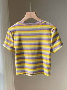 Camiseta ajustada de mujer tejida con rayas de colores - amarillo ganso - Ver 2