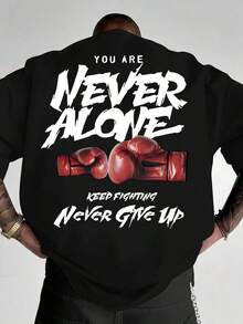 This Pure Cotton T-Shirt Features A Boxing Glove Print With The Phrase "NEVER ALONE," Perfect For Everyday Wear. It Has An Urban Style And Is Both Comfortable And Modern. 100% Cotton - 黑色 - 查看 5