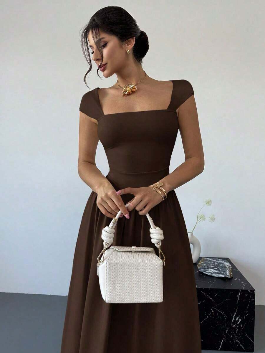 Vestido largo elegante con cuello cuadrado, mangas de campana y lazo en la cintura, con pliegues.Adecuado para citas, primavera/verano, vestidos de verano para mujeres - Marrón Chocolate - Ver 1
