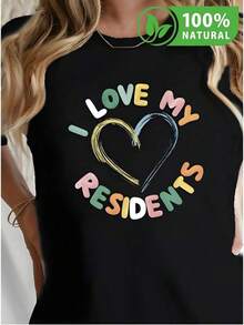 Playera de moda para mujer en México con diseño colorido que enamora: corazón artístico con mensaje positivo, ideal para expresar tu amor por los residentes. Perfecta para ocasiones casuales y destacar con estilo en cualquier evento. Algodón suave y cómodo para uso diario. - Negro - Ver 12