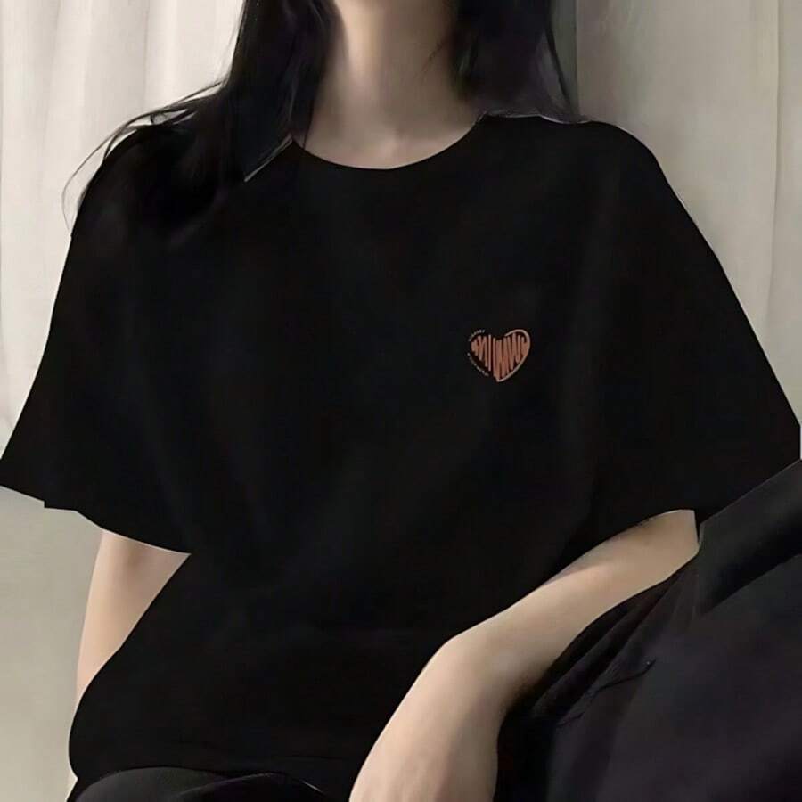 Camiseta unisex de manga corta y corte holgado con estampado de corazón, 100% algodón, estilo novedoso, versátil, apta para todas las estaciones. - Negro - Ver 1