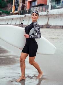 2026Swim SPRTY Bañador una pieza con estampado floral con cremallera de manga raglán - Beis - Ver 6