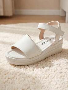 Sandal Putih Anak Usia 3-12 Tahun untuk Musim Panas & Semi, Platform Putih Satu Bagian, Tali Pengikat Velcro yang Dapat Diatur, Hak Sedang-Rendah, Sol Tebal, Lembut & Nyaman, Membuat Kaki Terlihat Lebih Panjang, Gaya Sekolah, Cocok untuk Pemakaian Sehari-hari, Sekolah, Pantai, Acara Formal - Putih - View 3