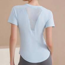 Nueva camiseta deportiva para mujer con espalda de malla, tejido elástico de efecto segunda piel, diseño estilizador para yoga y running - Azul - Ver 10
