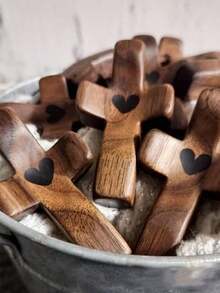 Aesthetic Walnut Wood Cross Set With Black Heart Healing Pocket Cross For Christians Wooden Cross Sleek Texture Blessing Carried Cross For Desk Grief Comfort Anxiety Relief Tokens - 5Pcs - View 13