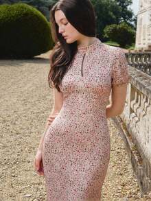 Vestido tejido con cuello alto de estilo vintage con estampado floral rosa para salir, atuendo de oficina para mujer, vestido floral rosa de estilo francés para primavera y verano - Amarillo - Ver 7