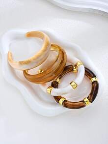 Set de 4 piezas de pulseras vintage elegantes y casuales de estilo Y2K, hechas de resina y elásticas, adecuadas para mujeres en verano, playa, boda y fiesta, nueva colección 2026 de pulseras multicapa - Multicolor - View 3