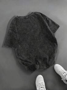 Camiseta vintage con estampado de Medusa. La camiseta vintage lavada crea fácilmente un look retro casual. Adecuada para viajes diarios, salidas informales y uso regular. Ropa de mujer de estilo vintage a la moda, camiseta de algodón holgada y versátil. - Negro - Ver 2