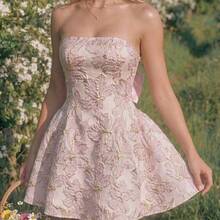 guang zhou mi qian shang mao  Vestido de línea A con escote bustier, bajo asimétrico y decoración de lazo en estilo jacquard rosa vintage, adecuado para fiestas, cumpleaños, banquetes, fiestas de jardín, bodas, despedidas de soltera, tardes de té, fiestas de cócteles, fiestas rosas - Rosa - Ver 3