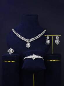 Juego de joyería de 5 piezas chapado en oro blanco de estilo real con colgante de girasol y gota, engastado con circonita cúbica blanca, que incluye collar, pulsera, aretes y anillo, adecuado para uso diario y bodas, regalo de aniversario de boda (incluye caja de regalo de lujo) - Juego de gotas de agua con girasol - Ver 1