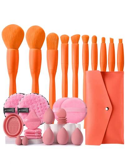 Bộ dụng cụ trang điểm 30 món bao gồm: 10 cọ trang điểm màu bạc + 1 túi đựng + 4 bông mút trang điểm + 2 bông mút trang điểm mini + 4 bông phấn tam giác + 4 bông phấn dạng cushion mini + 2 bông phấn tròn + 2 bông rửa mặt + 1 dụng cụ vệ sinh cọ trang điểm.
