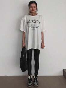 Camiseta blanca de mujer de manga corta y cuello redondo con estampado de letra, holgada, para primavera/verano, camisetas gráficas - Blanco - Ver 2