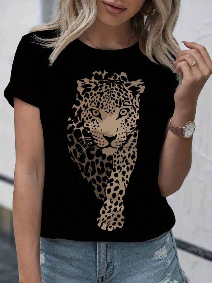 Camiseta audaz con estampado de leopardo realista para mujer, estilo casual y versátil ideal para el día a día, disponible en negro, perfecta para combinar con vaqueros y complementar tu guardarropa urbano. Tallas S, M, L. Ropa de moda en , atrae miradas y marca estilo con esta prenda imprescindible y confortable. - Negro - Ver 1