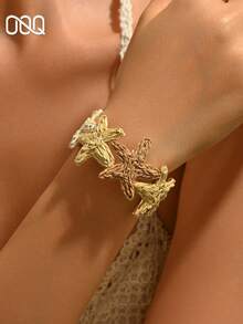 OOQ 1pc Summer Vacation Style Beige Starfish Bangle Bracelet, Handmade Raffia Woven, Suitable For Beach, Party, Daily Wear, Gift For Loved Ones (Handmade Raffia Woven, Random Direction And Shape) - Mixed Coffee - View 1