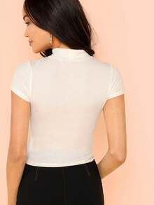 Camiseta de manga corta ajustada informal con cuello alto - Beis - Ver 2